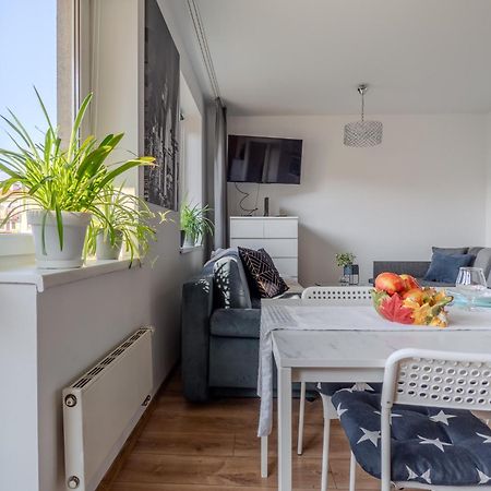 Wspomnienie Mlodosci Apartamento Cracóvia Exterior foto